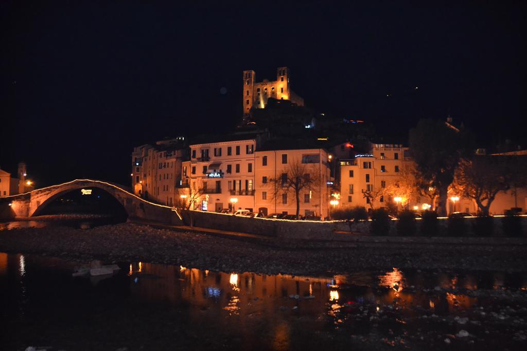 Al Ponte Vecchio Apartment Dolceacqua Luaran gambar